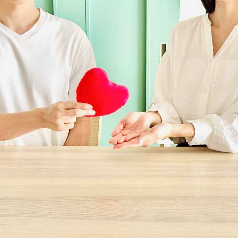 【再婚考察】再婚活における『過去の扱い方』と『未来への向き合い方』のイメージ